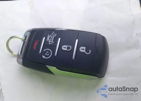 2025 Ram 1500 Laramie 4X4 5'7 Box from USA, damaged, VIN 1C6SRFJP1SN737900